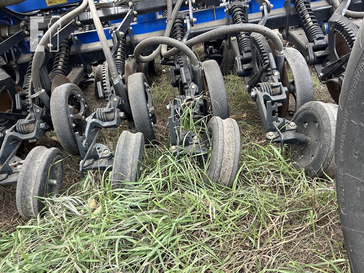 new-holland-p2080-image-69