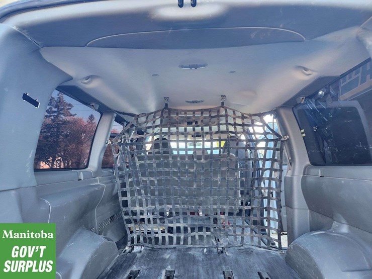 2012-chevrolet-express-2500-image-10