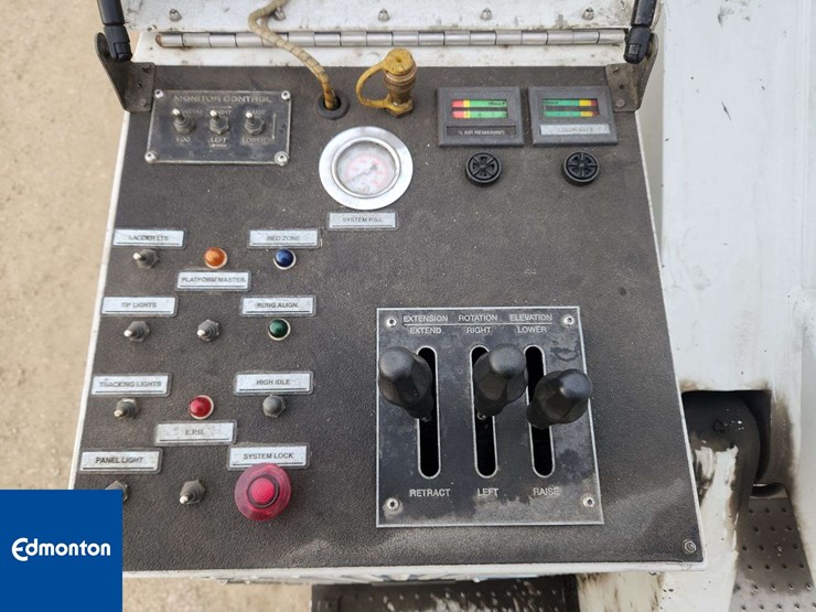 2005-spartan-gladiator-image-47