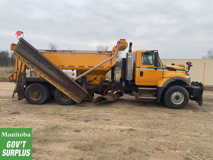 2011-international-workstar-7600-image-8