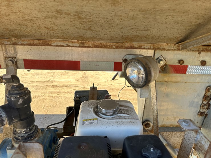 1986-fruehauf-tanker-image-60