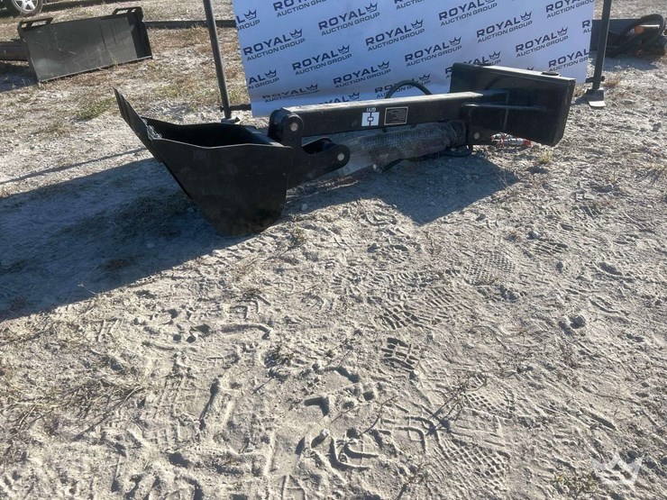 2025-zwb-59in-excavator-boom-mini-skid-steer-attachment-image-4