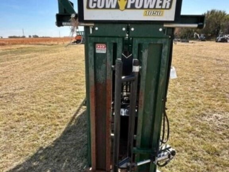 arrowquip-cp-1050-hydraulic-squeeze-chute-image-4