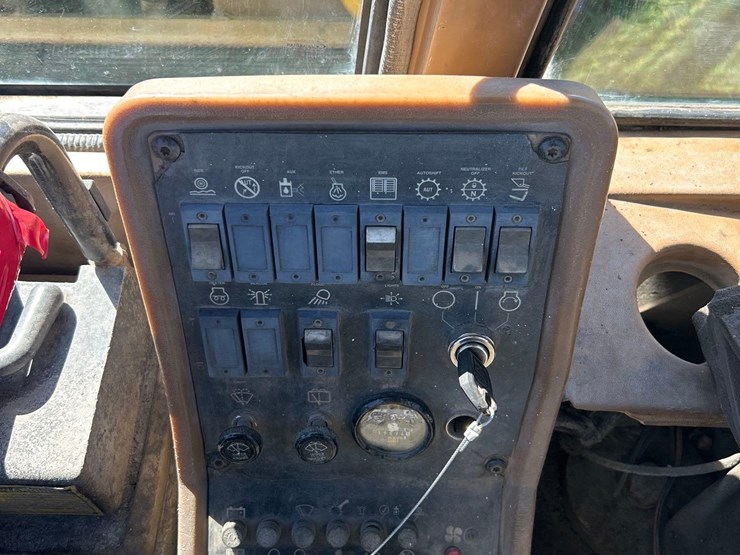 1994-caterpillar-it18-image-21