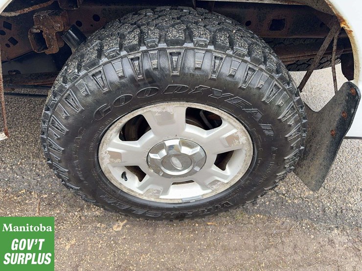 2013-ford-f150-xlt-image-15