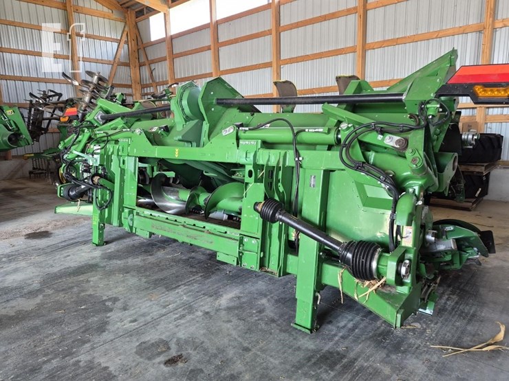 john-deere-c12f-image-15