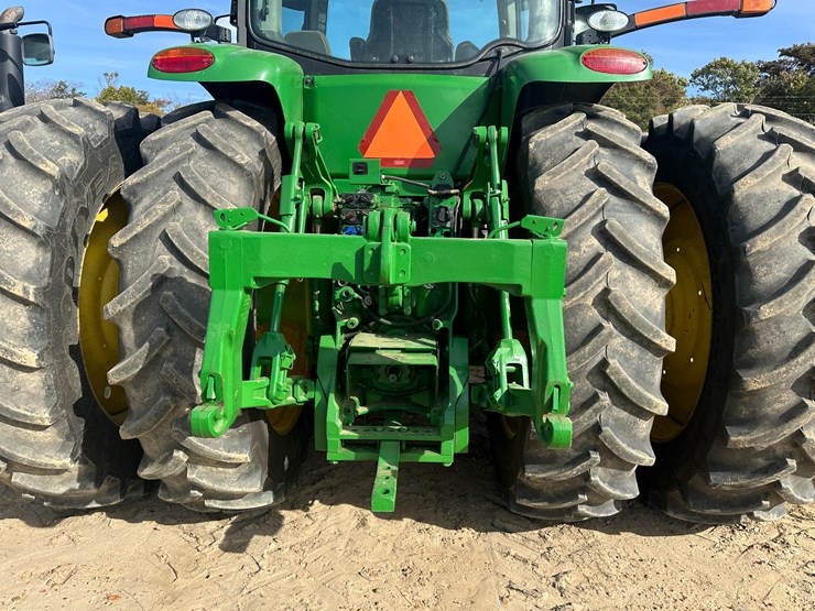 2013-john-deere-8285r-image-11