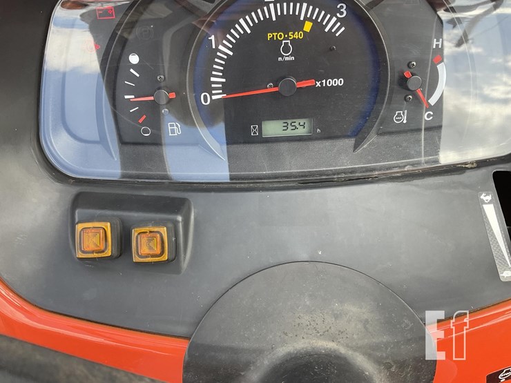 2018-kubota-l4701-image-20