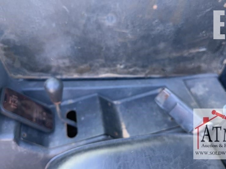 caterpillar-tl642c-image-14