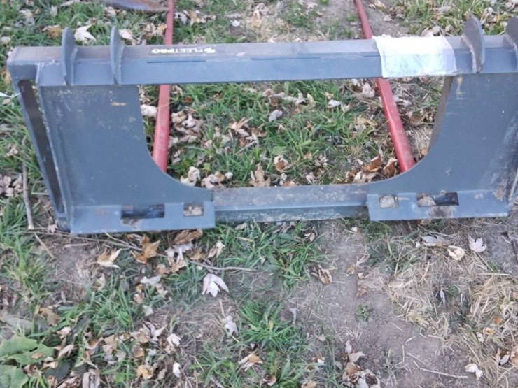 quick-attach-fleet-pro-brand-bale-spear-image-4