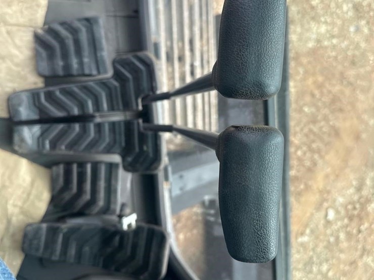 2021-volvo-ecr145el-image-27