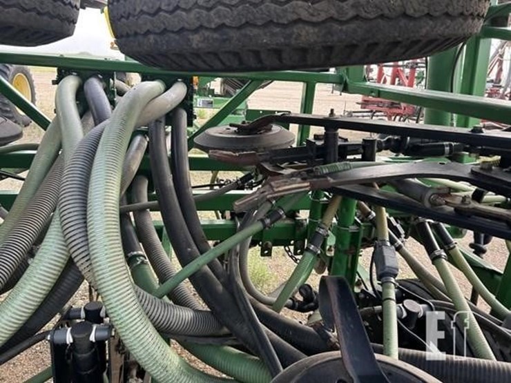 john-deere-1870-image-64