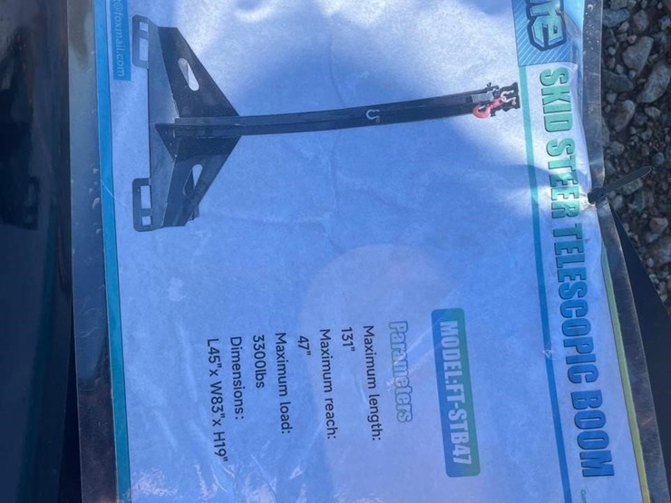 future-131in-skid-steer-telescopic-boom-image-4