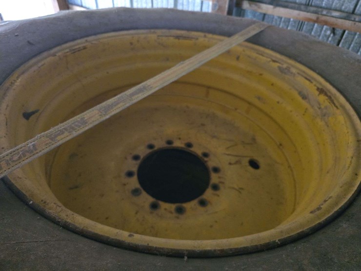 john-deere-710-image-3