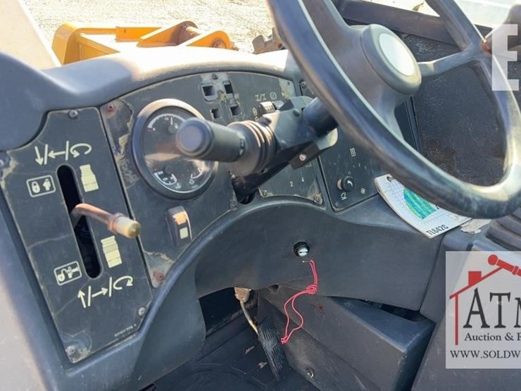 caterpillar-tl642c-image-11