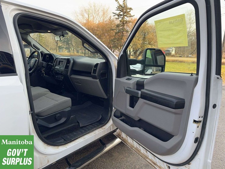 2017-ford-6.5-ft-image-25