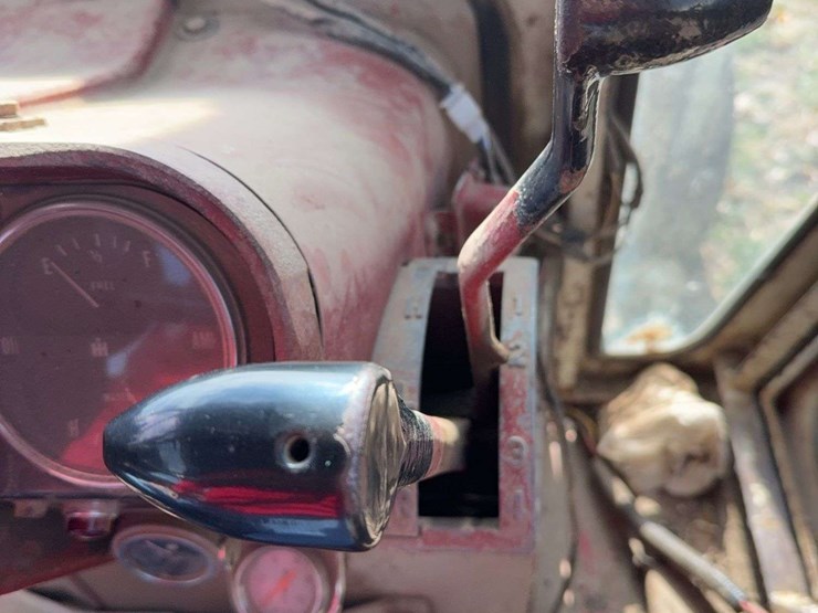 1966-international-1206-image-18