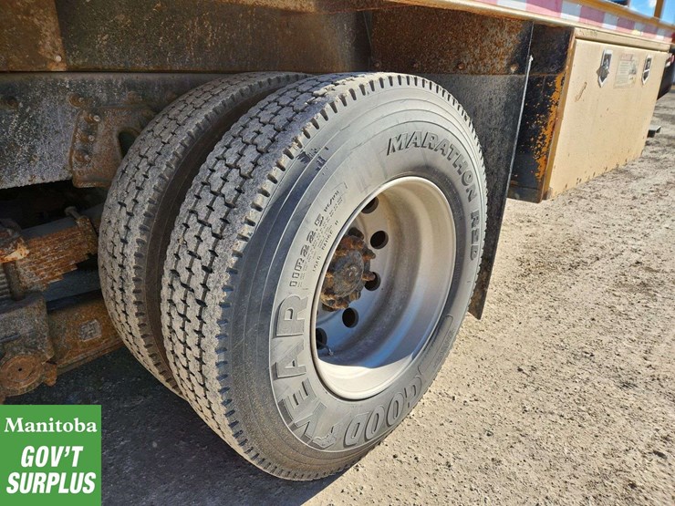 2009-international-workstar-7500-image-45