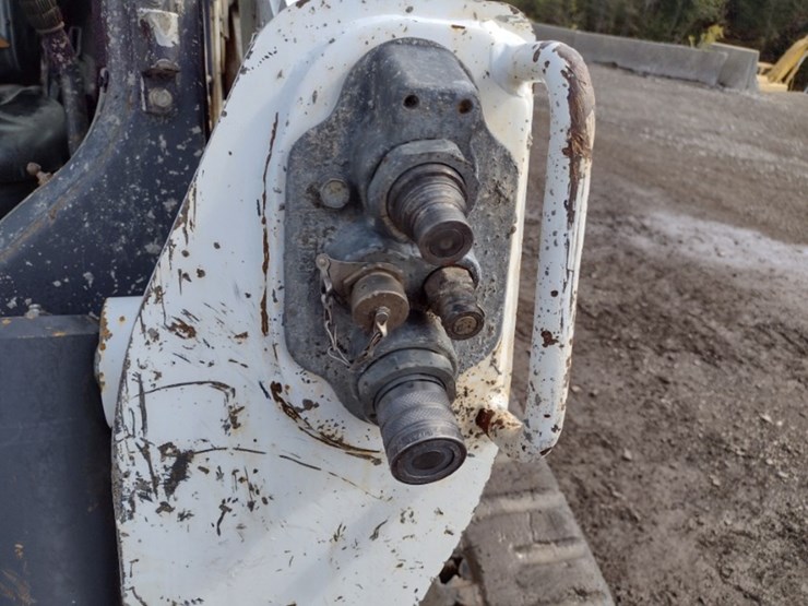 bobcat-t650-image-16