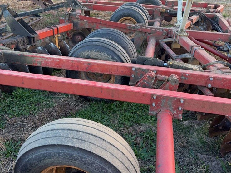 kewanee-21ft-disk,-tandem-axle-on-frame,-7-1/2''-spacing.-image-5