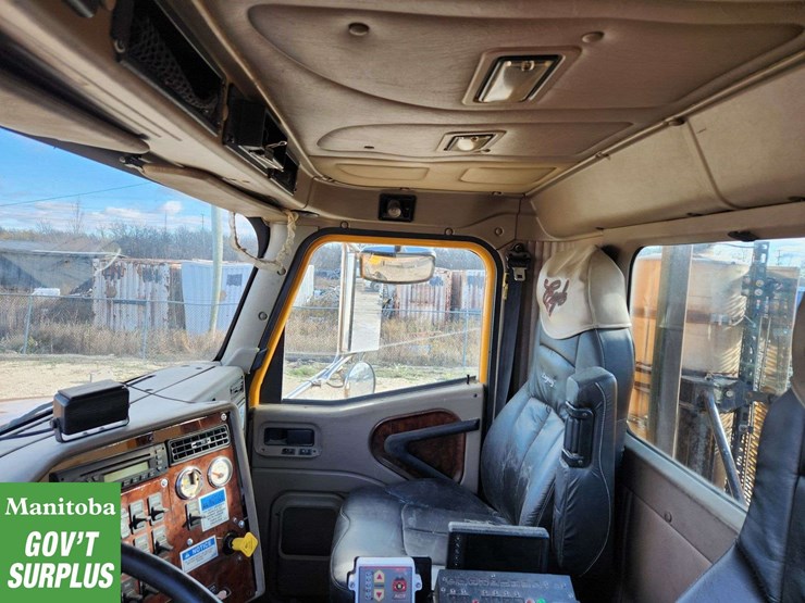 2008-international-paystar-5600i-image-70