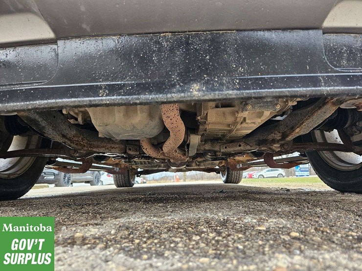 2017-ford-explorer-xlt-image-13