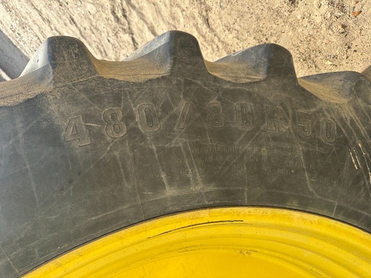 2013-john-deere-8285r-image-5