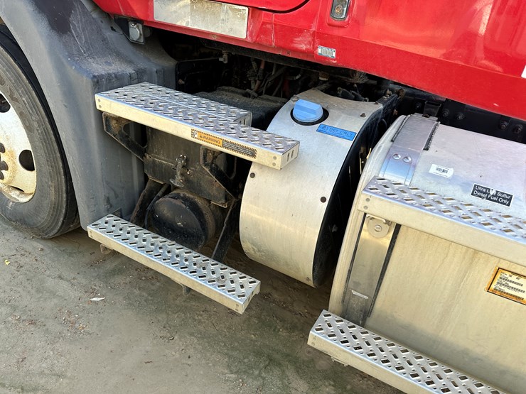 #33708-•-2014-mack-cxu-t/a-daycab-truck-tractor-1m1aw02y3em038036-image-34