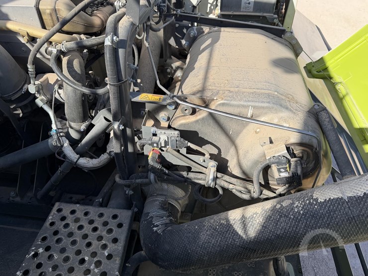 2022-claas-lexion-7500-image-63