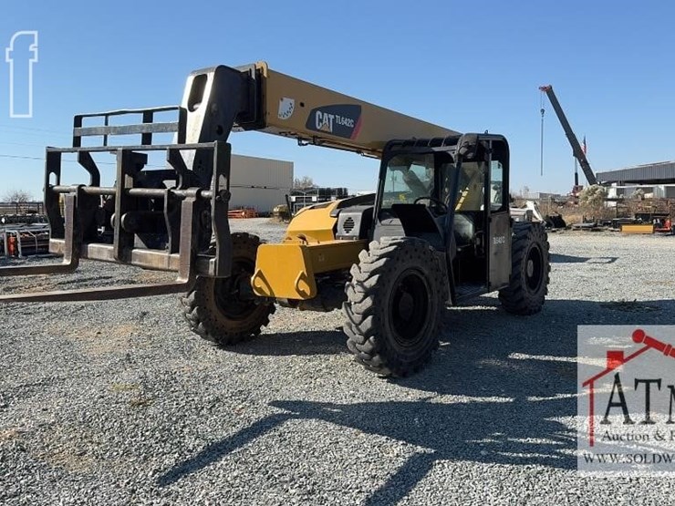 caterpillar-tl642c-image-2