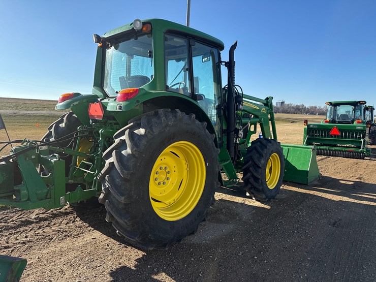 2011-john-deere-6430-premium-image-45