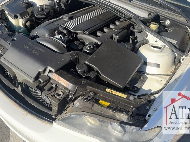 2006-bmw-325ci-image-19