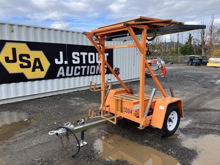 2008-addco-mag-towable-sign-board-image-1