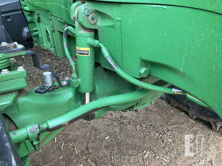 2016-john-deere-7230r-image-6