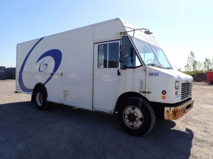 2008-freightliner-mt55-image-3