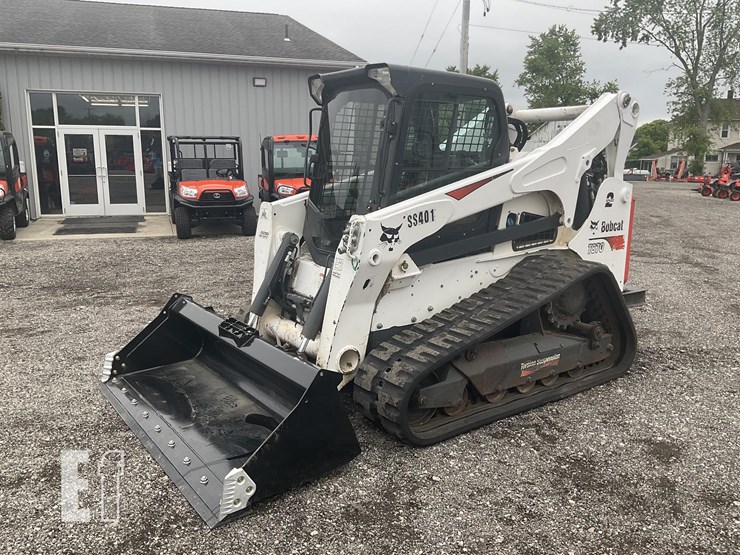 2021-bobcat-t870-image-1