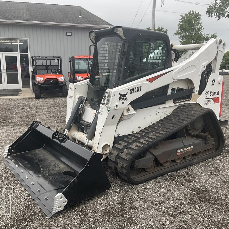 2021 BOBCAT T870