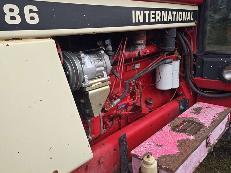 1980-international-1086-image-15