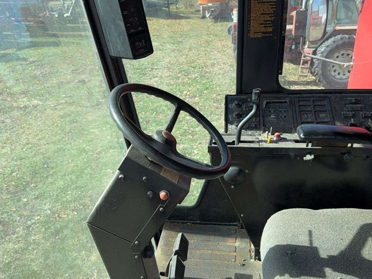 1994-case-ih-1688-image-14