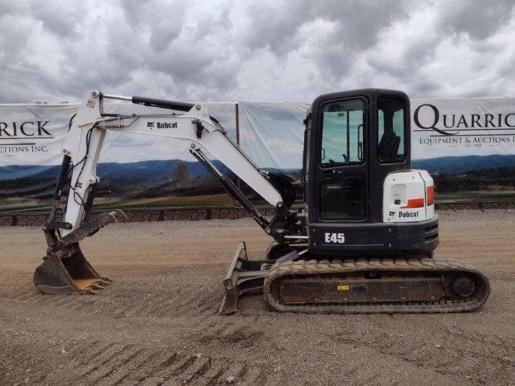 bobcat-e45-image-1