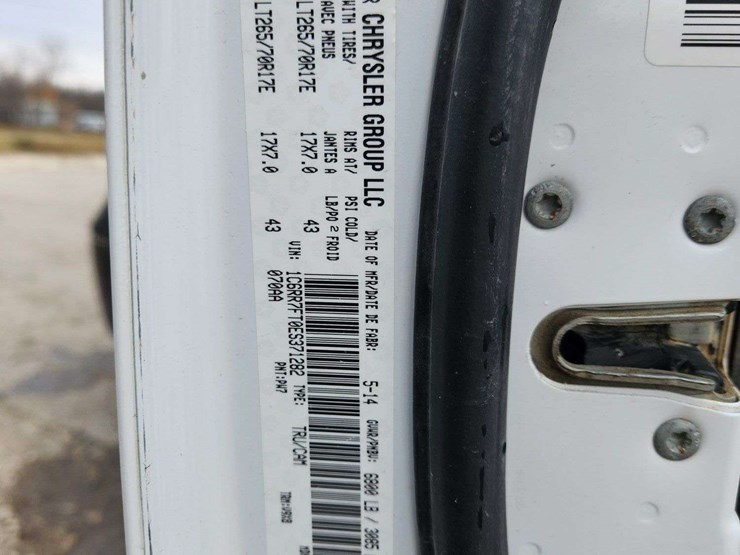 2014-dodge-1500-image-20