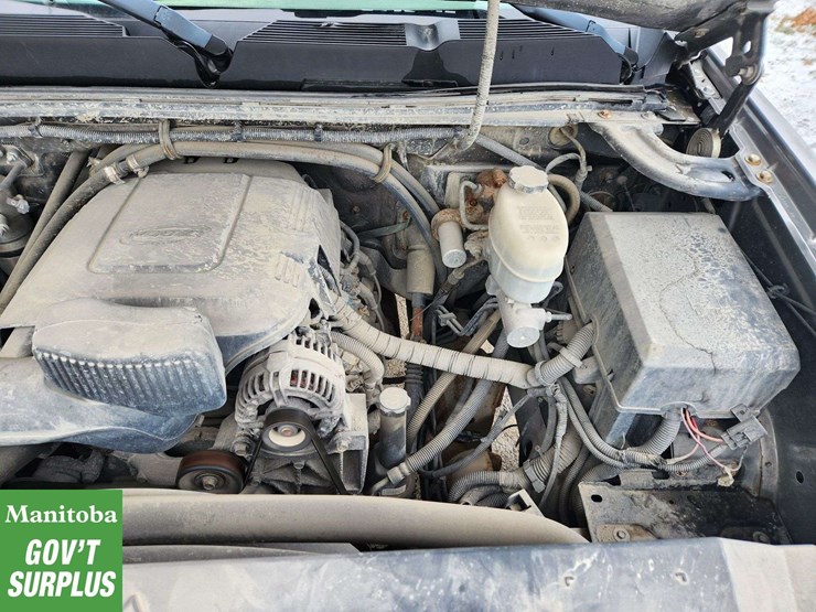 2012-chevrolet-silverado-2500hd-image-19