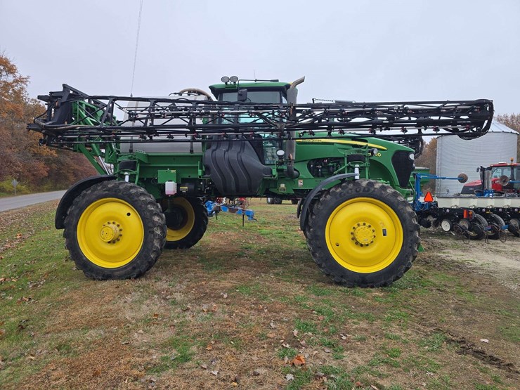 john-deere-4830-image-4