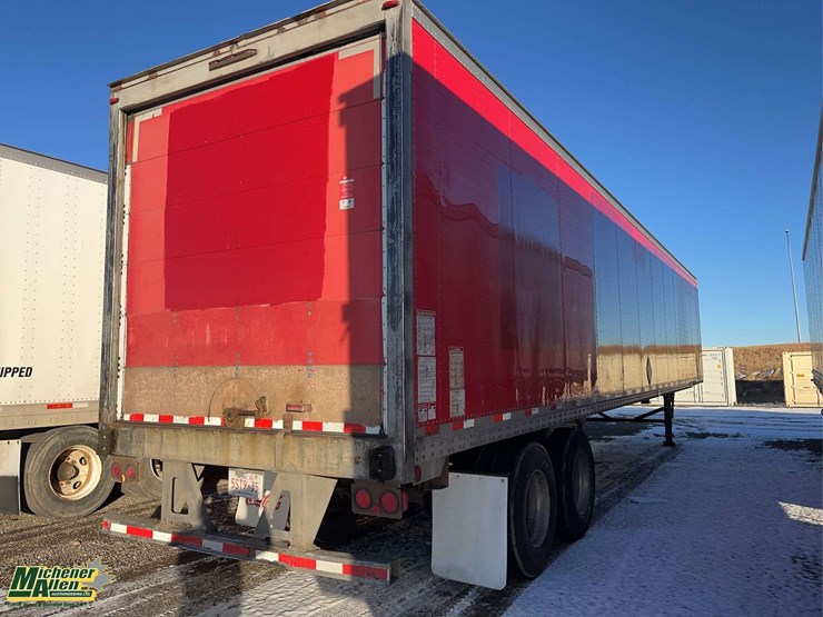 2011-strick-trailer-image-3