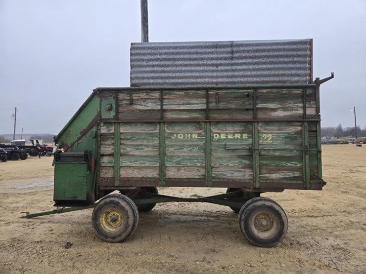 john-deere-122-image-5