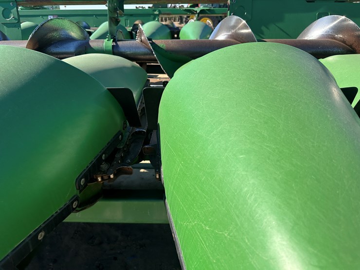 john-deere-616c-image-36