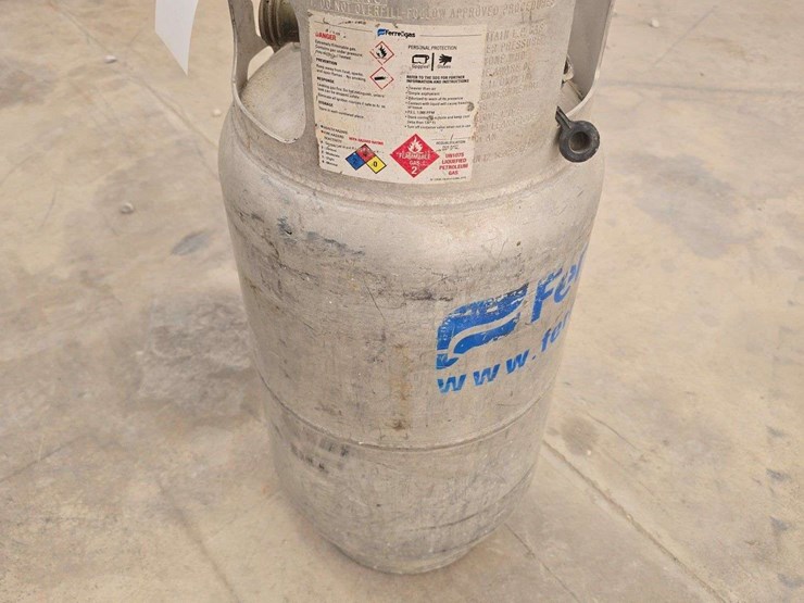 forklift-lp-tank-image-1