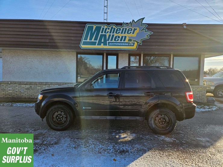 2012-ford-escape-hybrid-image-2