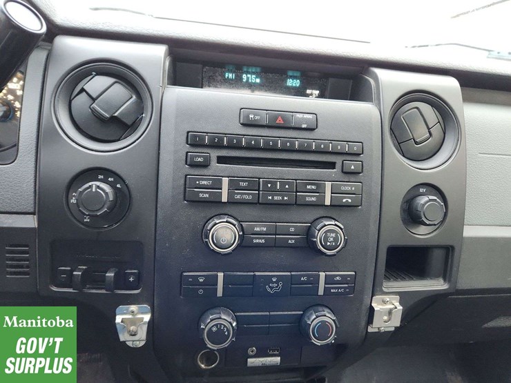 2014-ford-f150-image-25