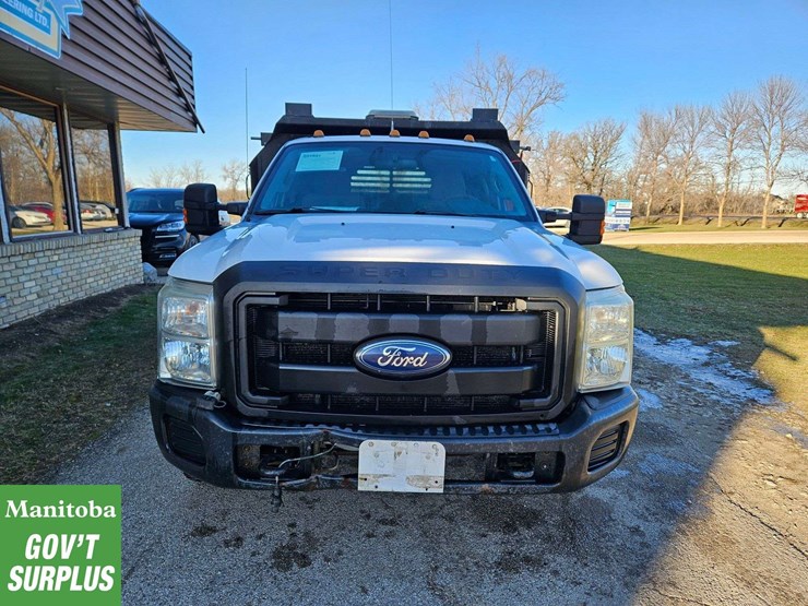 2011-ford-f350-image-12